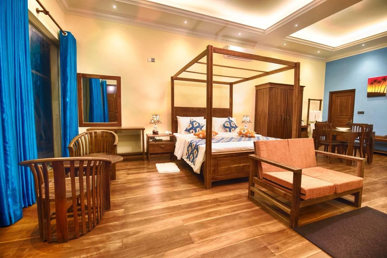 Hotel Calypso Sunset Iranawila Exterior foto